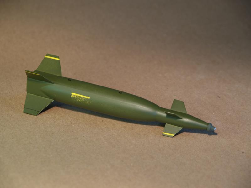 (image for) 7 ½in x 1in Makes 1 GBU-12 Bomb P/N 1037-17